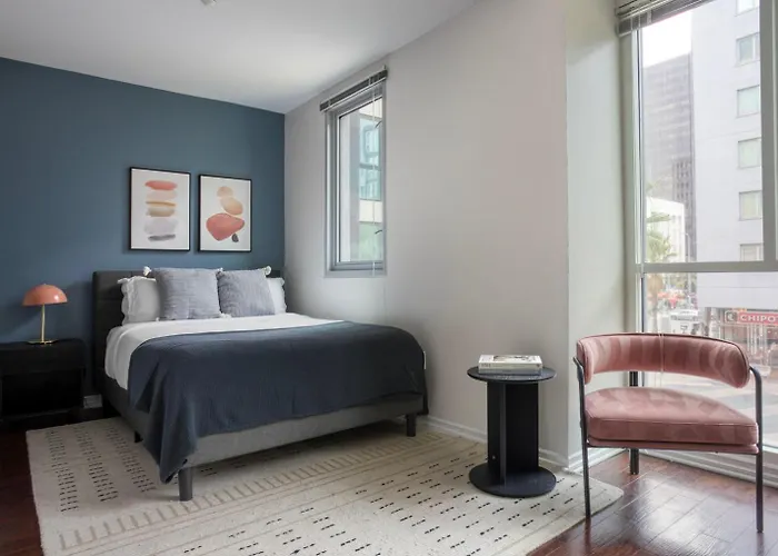Koreatown Studio W Pool Nr Coffee Restaurants Lax-1174